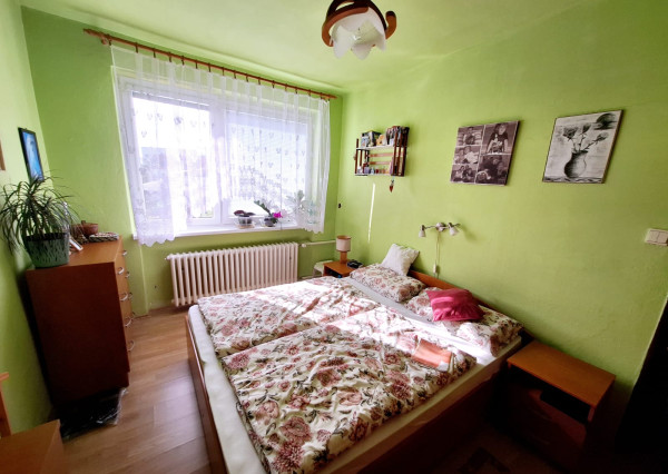 PREDAJ – Rodinný dom so záhradou a terasou – ĽUBOTICE