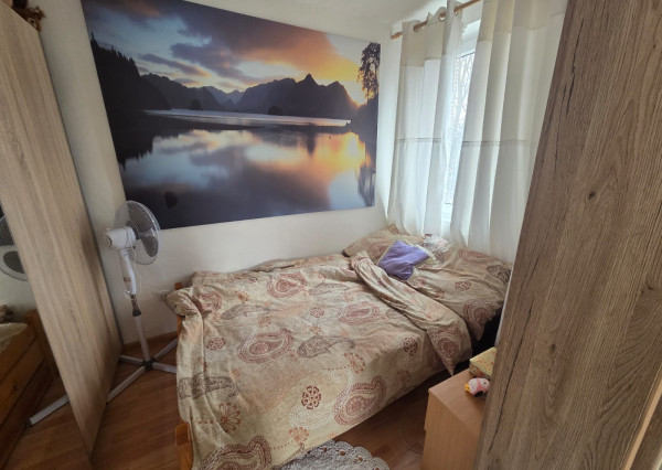 PREDAJ – 2 podlažná murovaná chata po rekonštrukcii, komplet zariadená – ZEMPLÍNSKA ŠÍRAVA