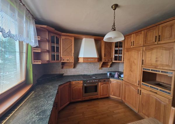 PREDAJ – 3-izbový byt čiastočne zariadený – Humenné (72 m²)