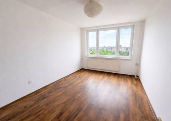 PREDAJ - 1,5 izbový byt s praktickou dispozíciou - KOŠICE