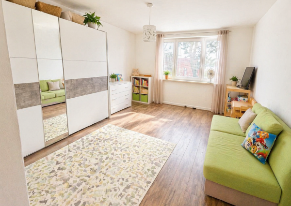 PREDAJ - 3 izbový byt kompletne so zariadením - okr. PREŠOV