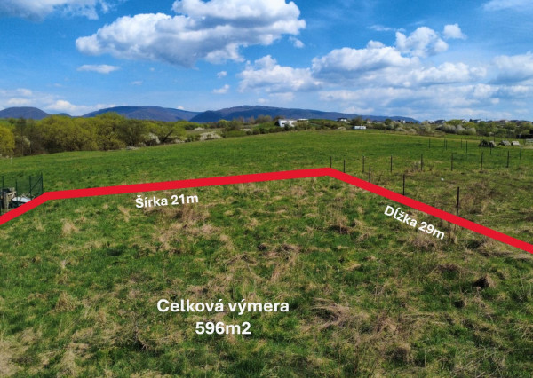 PREDAJ – investičný pozemok na budúcu výstavbu- 596 m2 – Ľubotice