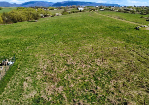 PREDAJ – investičný pozemok na budúcu výstavbu- 596 m2 – Ľubotice