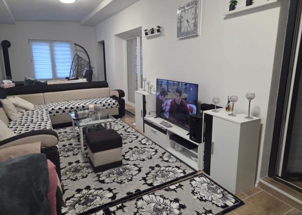 PREDAJ - Štýlový rodinný dom po rekonštrukcii - ÚBREŽ okr. Sobrance