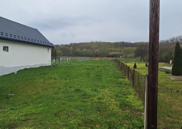 PREDAJ - Pozemok vhodný na výstavbu domu - ÚBREŽ okr. Sobrance