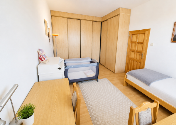 PRENÁJOM -  2 izbový byt kompletne zariadený - PREŠOV
