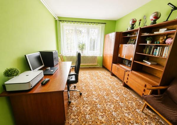 PREDAJ - 2 generačný rodinný dom / 6 izbový - HUMENNÉ