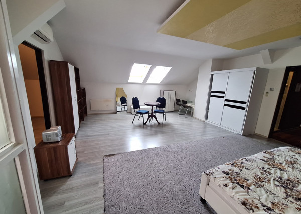 PRENÁJOM - Priestranný byt o rozlohe 143m2 - MICHALOVCE