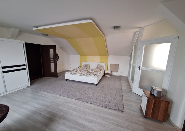 PRENÁJOM - Priestranný byt o rozlohe 143m2 - MICHALOVCE
