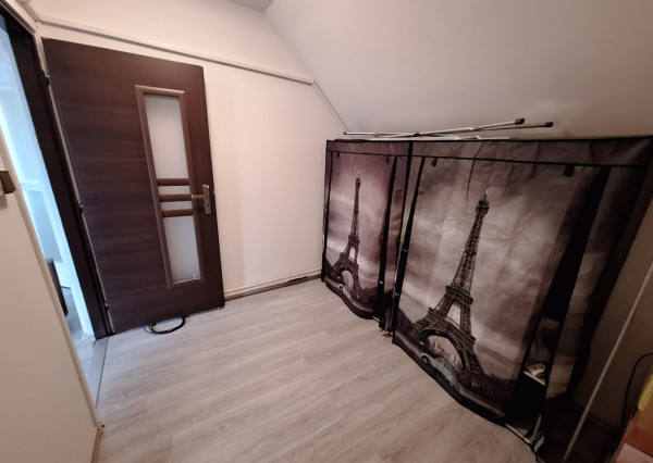 PRENÁJOM - Priestranný byt o rozlohe 143m2 - MICHALOVCE