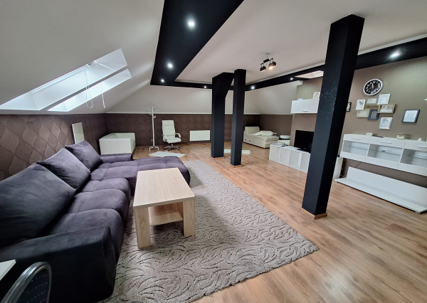 PRENÁJOM - Priestranný byt o rozlohe 143m2 - MICHALOVCE