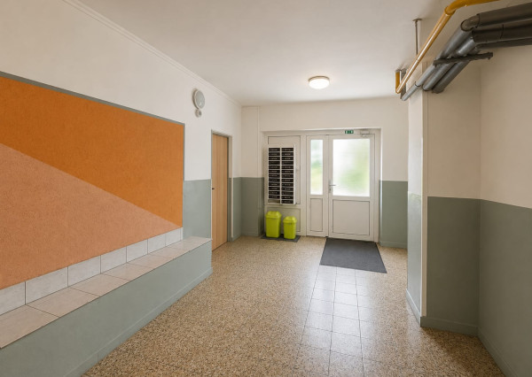 PREDAJ - 1 izbový byt s komplet zariadením - MICHALOVCE