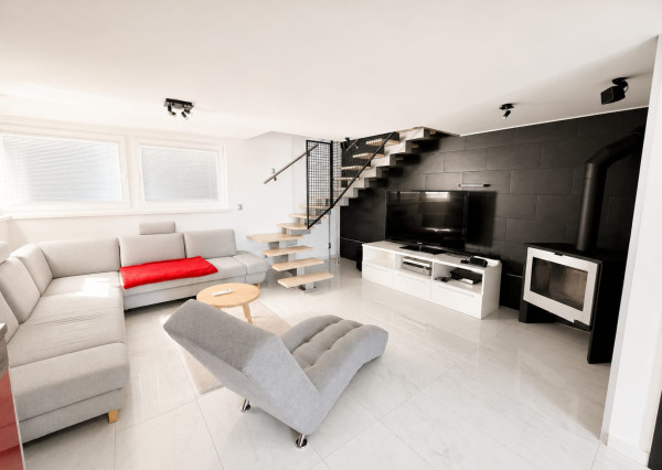 PREDAJ - Luxusný 3-podlažný apartmán s nádherným výhľadom - ZEMPLÍNSKA ŠÍRAVA