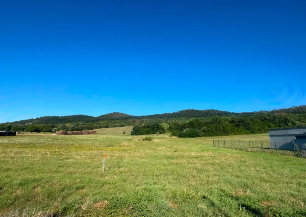 PREDAJ - Pozemok na výstavbu RD - JASENOV okr. Humenné
