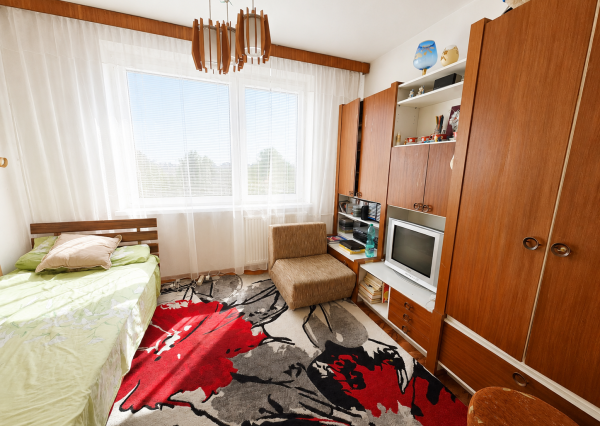 PREDAJ -  3 izbový byt 78m2 ul. Okružná - MICHALOVCE