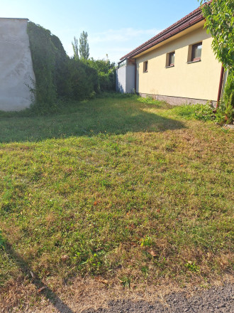 PREDAJ – Pozemok s rozlohou 481m2 – SOBRANCE - fotografia 3