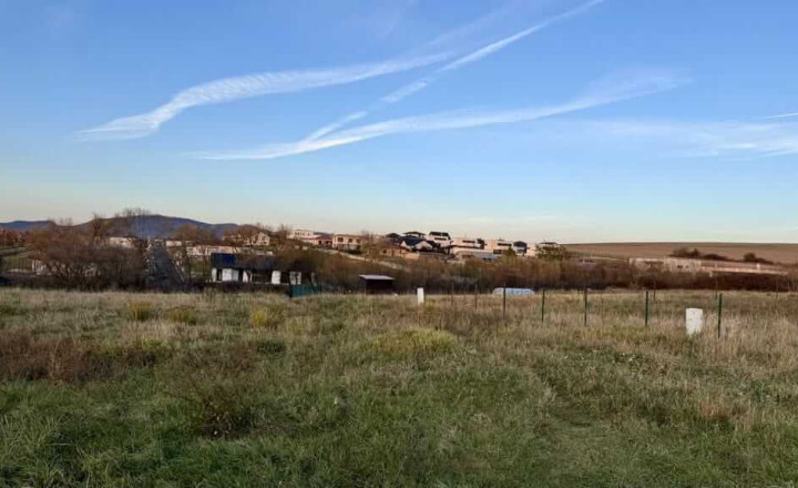 REZERVOVANÉ – investičný pozemok na budúcu výstavbu- 596 m2 – Ľubotice - fotografia 7