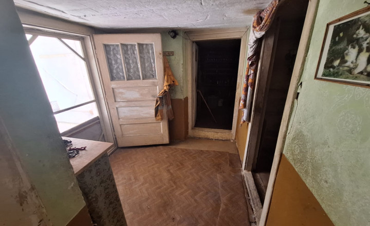 PREDAJ – Rodinný dom s drevenou chalúpkou – ĽUTINA okr.Sabinov - fotografia 8
