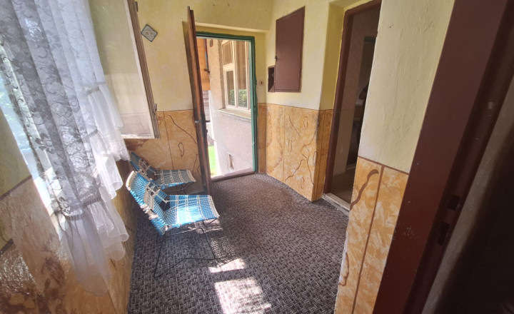 PREDAJ – Rodinný dom s drevenou chalúpkou – ĽUTINA okr.Sabinov - fotografia 19