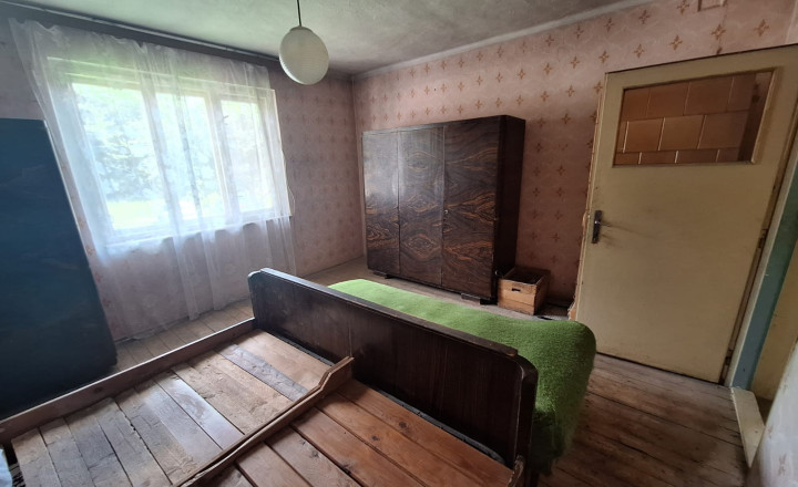 PREDAJ – Rodinný dom s drevenou chalúpkou – ĽUTINA okr.Sabinov - fotografia 18
