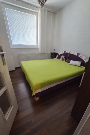 PREDAJ – 3 izbový byt kompletne so zariadením – MICHALOVCE - fotografia 3