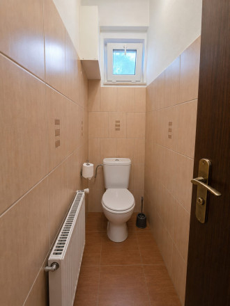 PREDAJ - 2-podlažný rodinný dom - VYŠNÁ ŠEBASTOVÁ časť Severná - fotografia 19