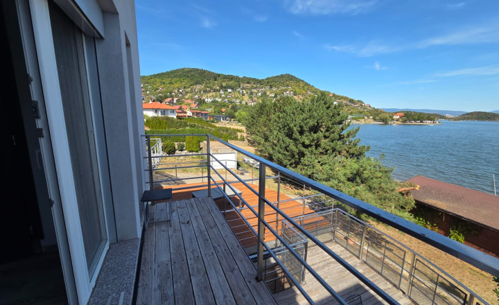 PREDAJ - Luxusný 3-podlažný apartmán s nádherným výhľadom - ZEMPLÍNSKA ŠÍRAVA - fotografia 16