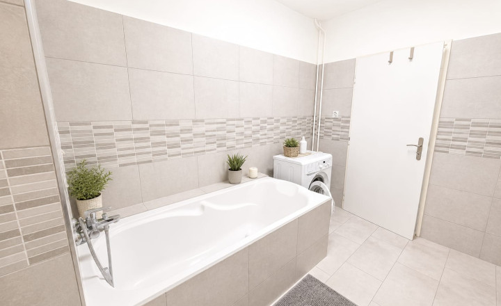 PREDAJ - 3 izbový byt s 3 balkónmi - PREŠOV - fotografia 7