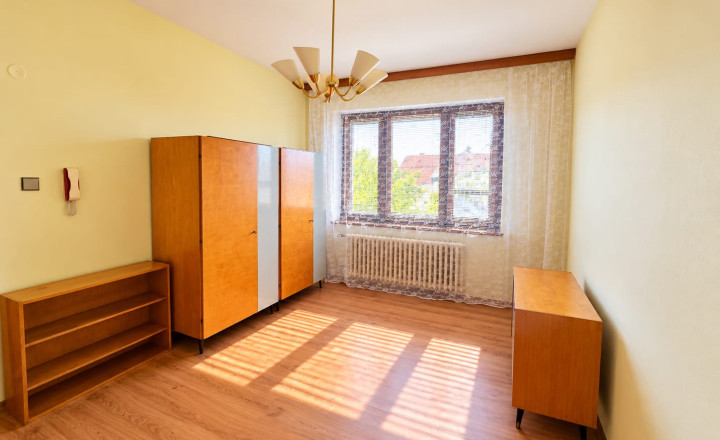 PREDAJ - Výnimočný rodinný dom s terasou a pozemkom 653 m2 - MICHALOVCE - fotografia 18