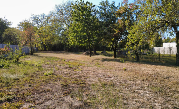 PREDAJ - Stavebný pozemok 1692m2 - STRÁŽSKE okr. Michalovce - fotografia 4