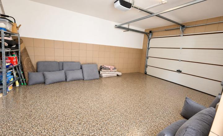 PREDAJ - Luxusný 6 izbový rodinný dom - MICHALOVCE - fotografia 19