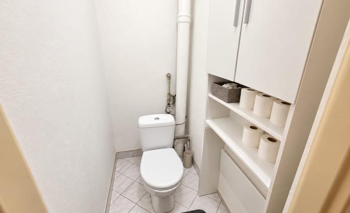PREDAJ  - 3 izbový byt s vlastnou garážou ako bonus - POZDIŠOVCE  okr.Michalovce - fotografia 13