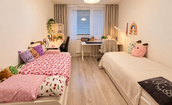 PREDAJ  - 3 izbový byt s vlastnou garážou ako bonus - POZDIŠOVCE  okr.Michalovce - fotografia 5