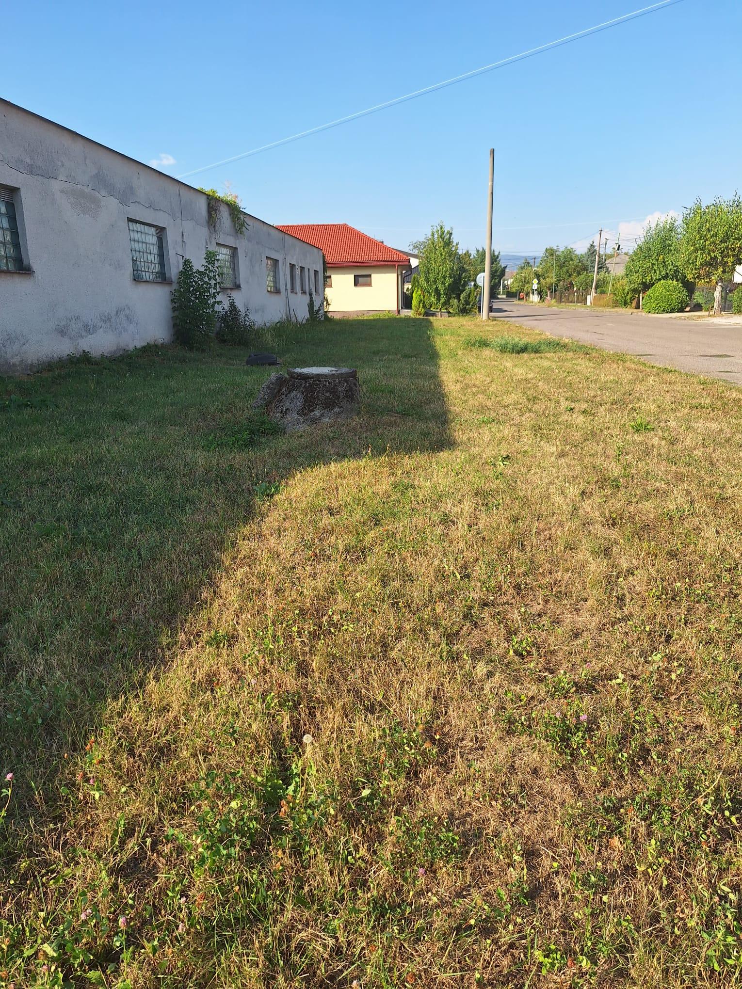 PREDAJ – Pozemok s rozlohou 481m2 – SOBRANCE