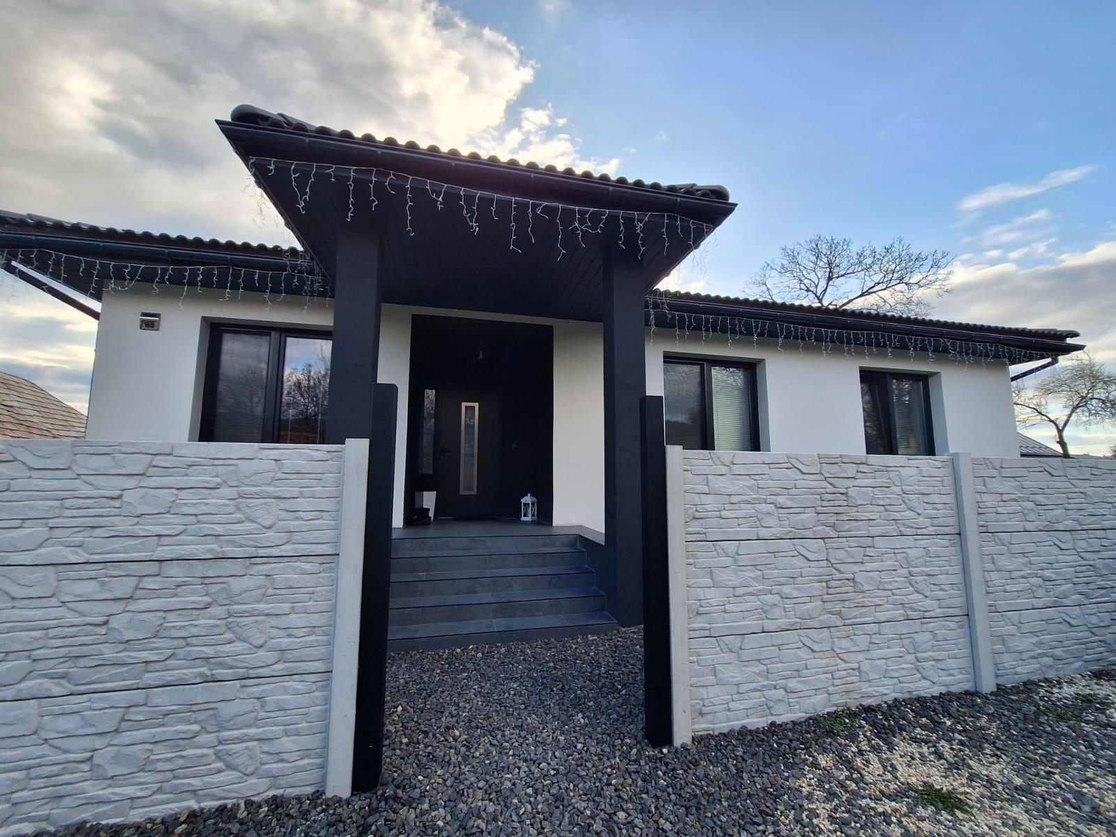 PREDAJ – 5 izbová novostavba bungalov – okr. SOBRANCE