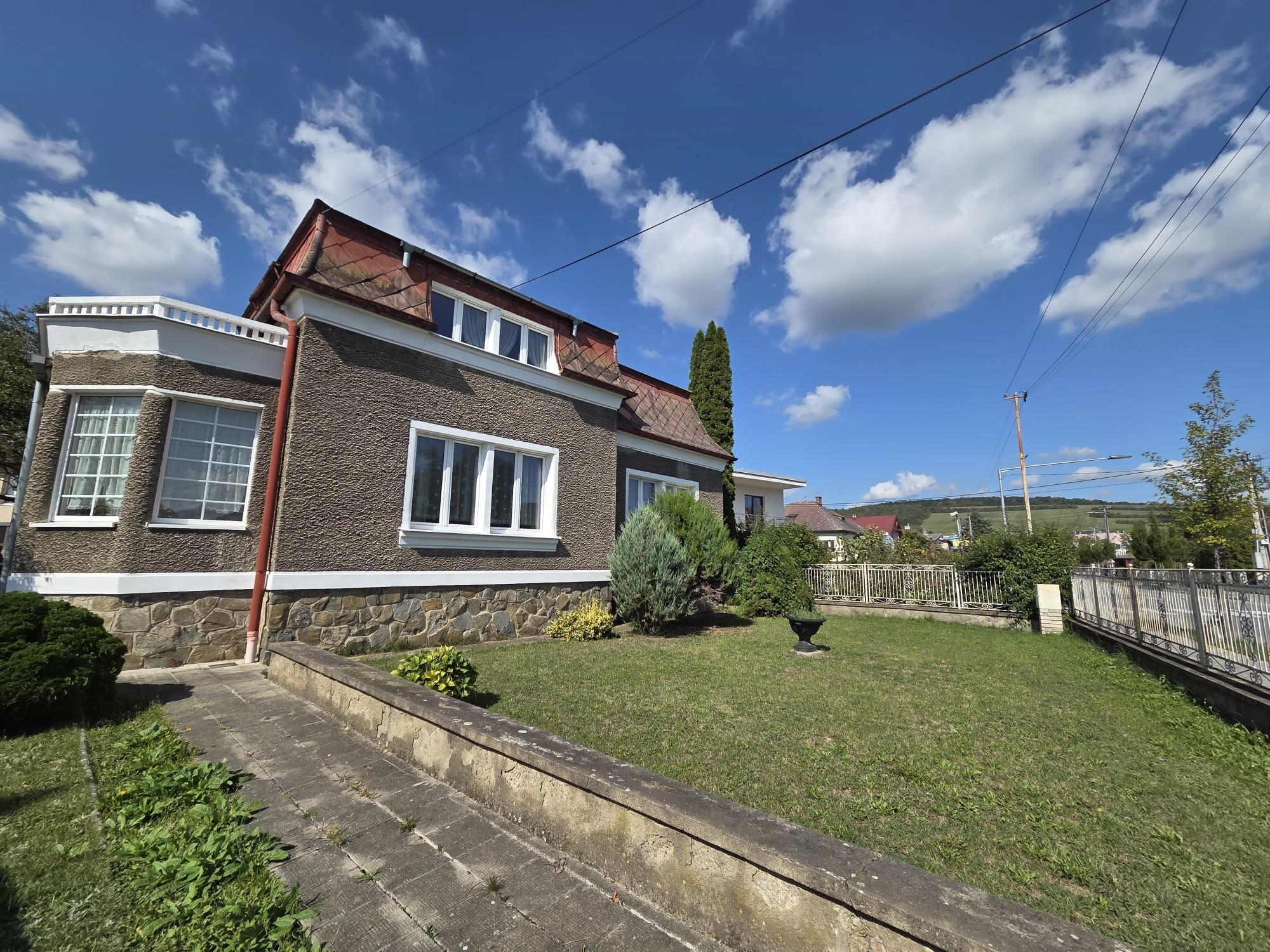 PREDAJ – Priestranný rozprávkový rodinný dom – VEĽKÝ ŠARIŠ