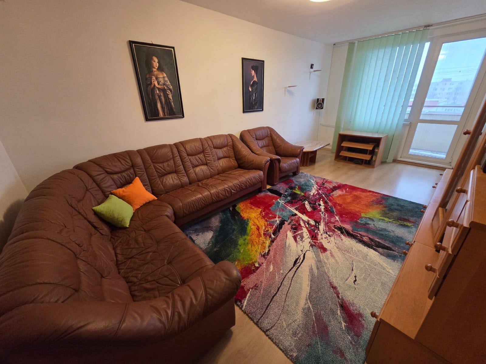 PREDAJ – 3 izbový byt Štefánikova ul. – MICHALOVCE