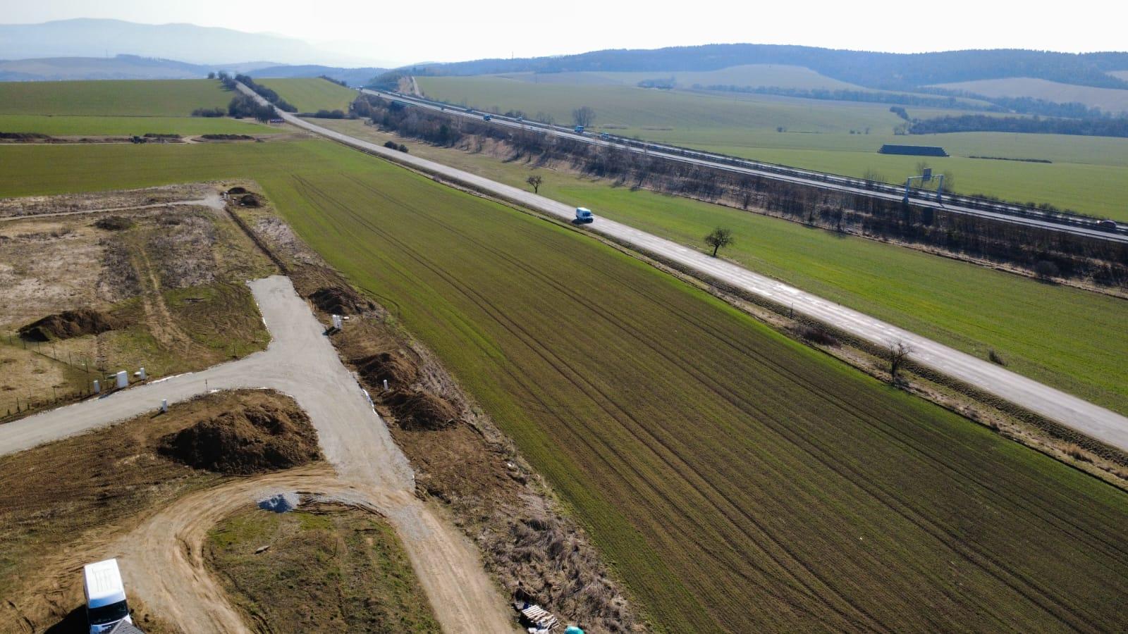 PREDAJ – Pozemok vhodný na výstavbu rodinného domu – SVINIA okr. Prešov