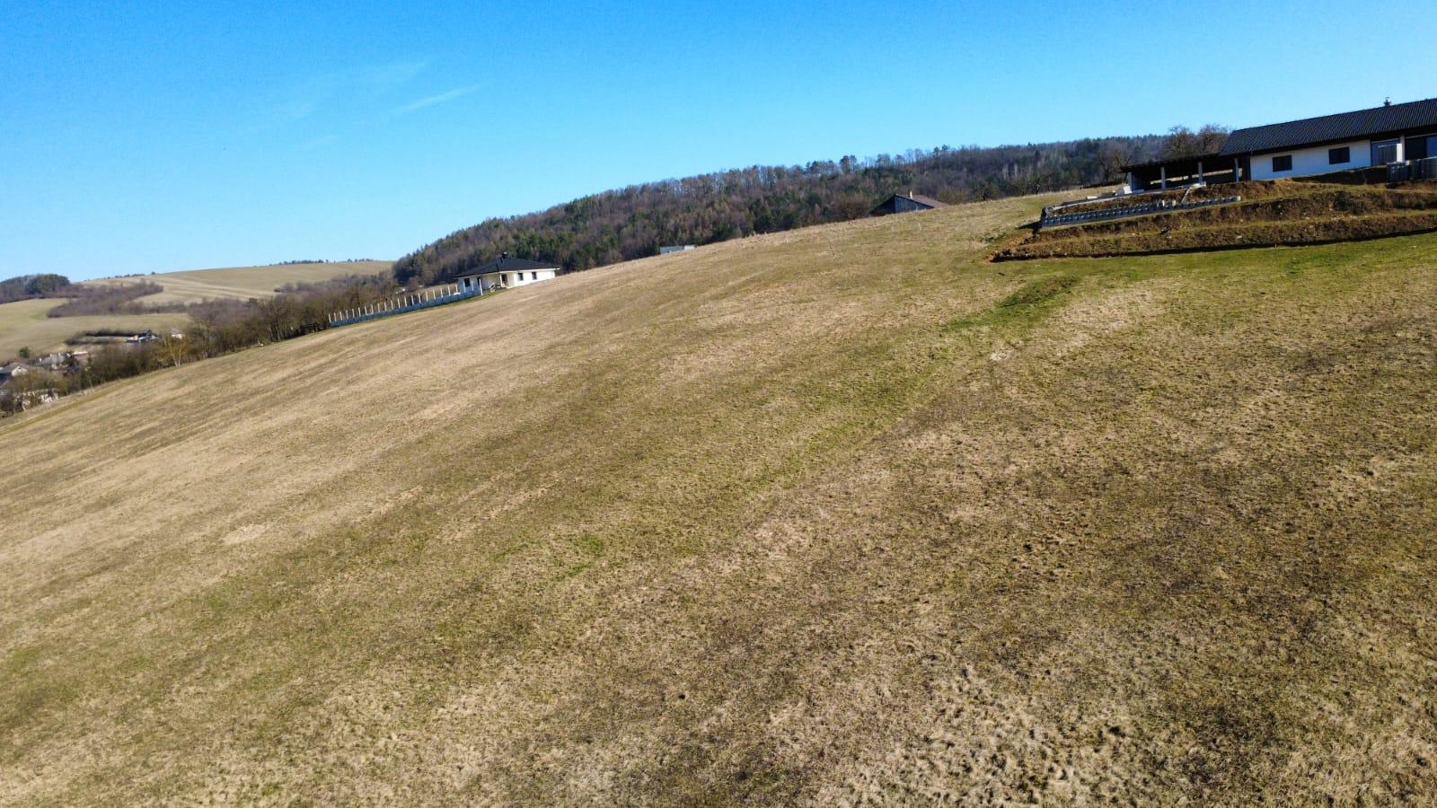 PREDAJ – 10 pozemkov určených na výstavbu rodinného domu – SVINIA okr.Prešov