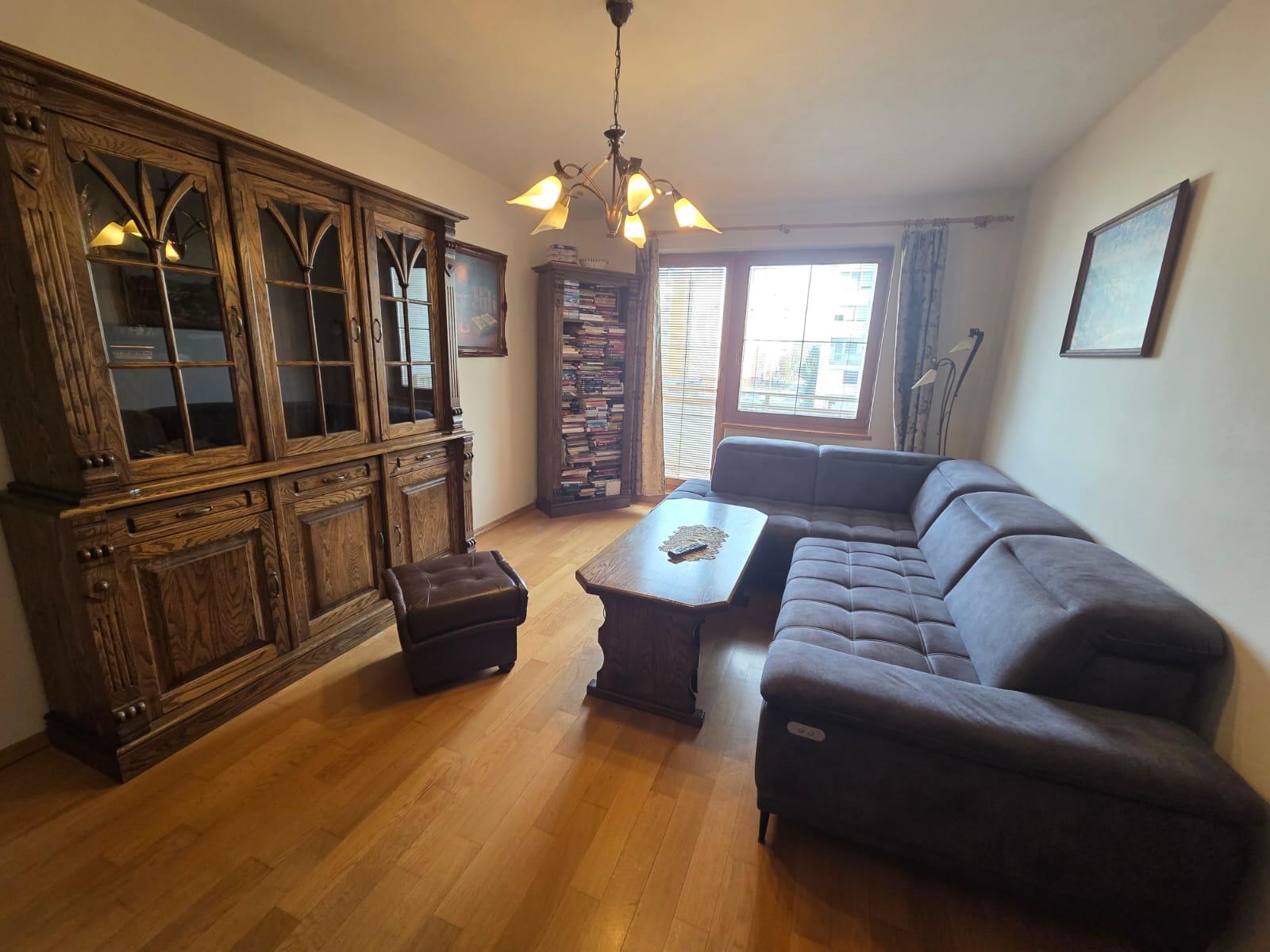 PREDAJ – 3-izbový byt čiastočne zariadený – Humenné (72 m²)