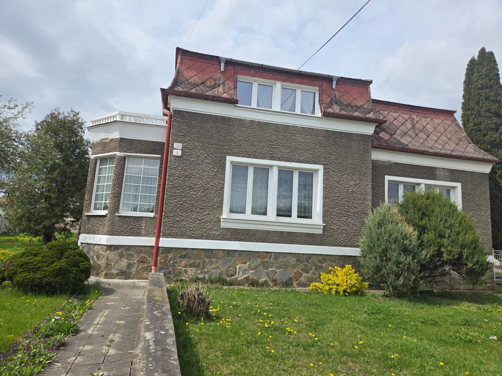 PREDAJ – Priestranný rozprávkový rodinný dom – VEĽKÝ ŠARIŠ