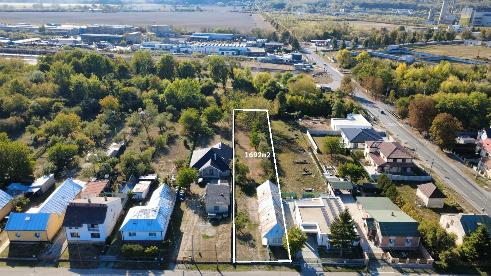 PREDAJ - Stavebný pozemok 1692m2 - STRÁŽSKE okr. Michalovce